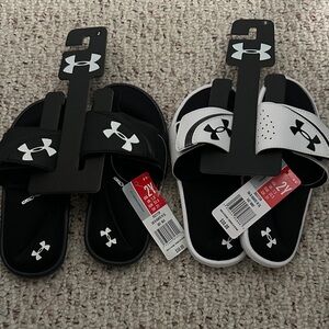 Under Armour Black and White Slide Sandals Set